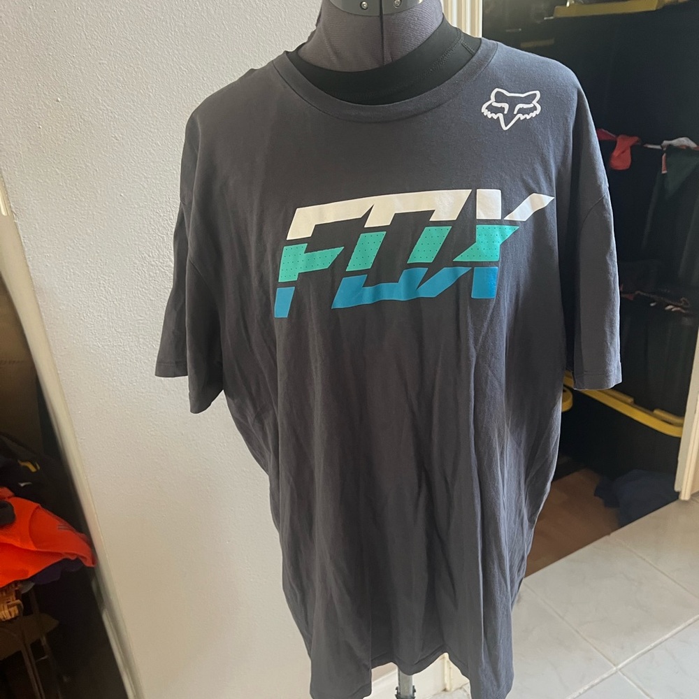 Fox Men's Gray Graphic T-Shirt size 2XL